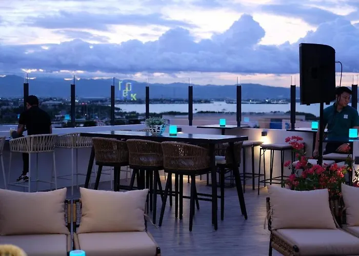 1521 & 3* Cebu